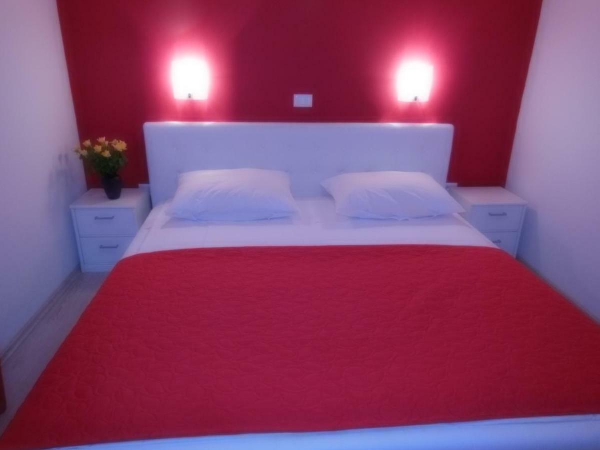 Apartment Kamelija Fazana