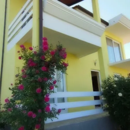 Villa Kamelija Fazana Exterior photo